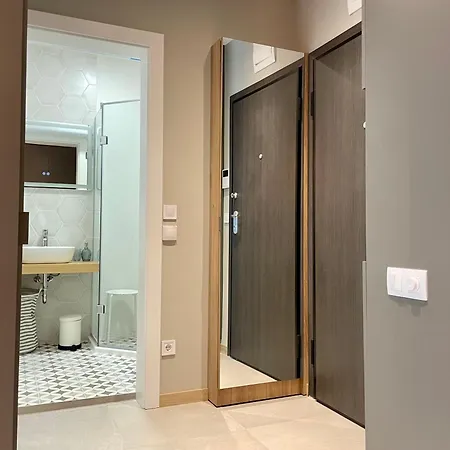 Appartement With Free Underground Parking By Cosher