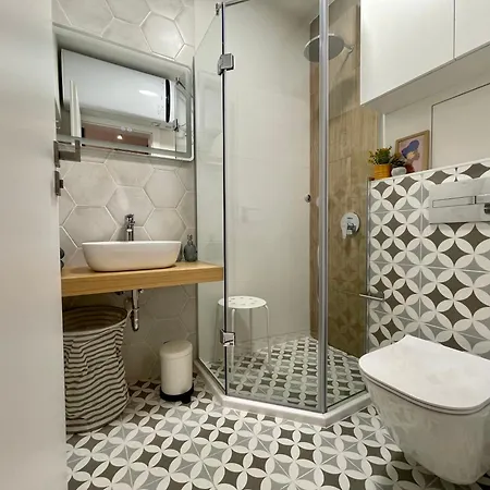 With Free Underground Parking By Cosher София