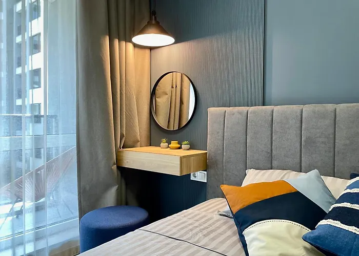 With Free Underground Parking By Cosher *